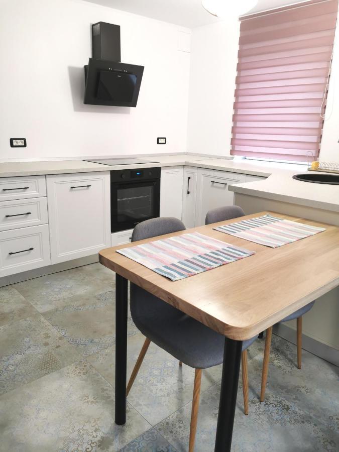 Apartment No 11 - Amarilia Apartments Κονστάντζα Εξωτερικό φωτογραφία